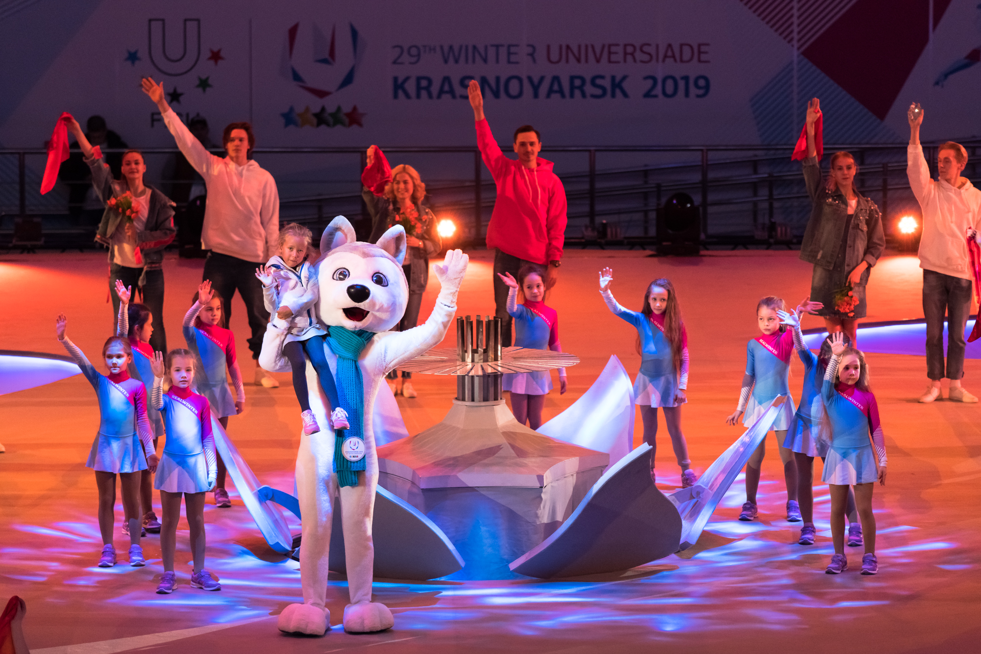 Closing ceremony of Universiade 2019_Siberian flower.jpg