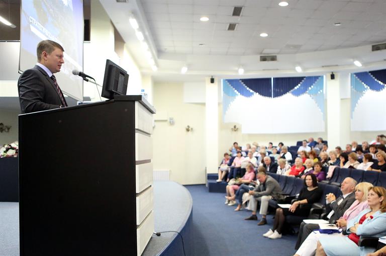 Education strategic session in Krasnoyarsk_Mayor Eremin.jpg