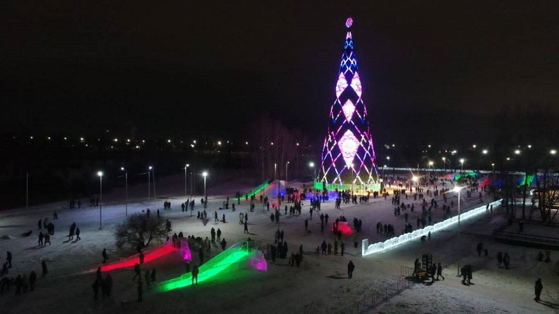 Ёлка новый год 15.12.25.jpg