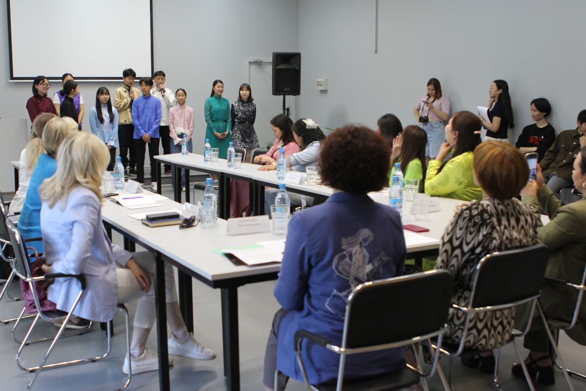 Летняя школа_Монголия_общий вид.JPG