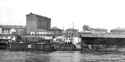 речной порт.jpg