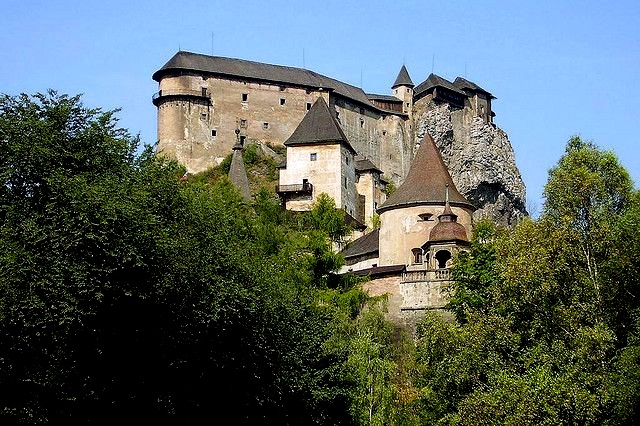 Оравский Град.jpg