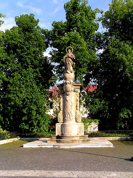 Площадь Святой Марии1.jpg